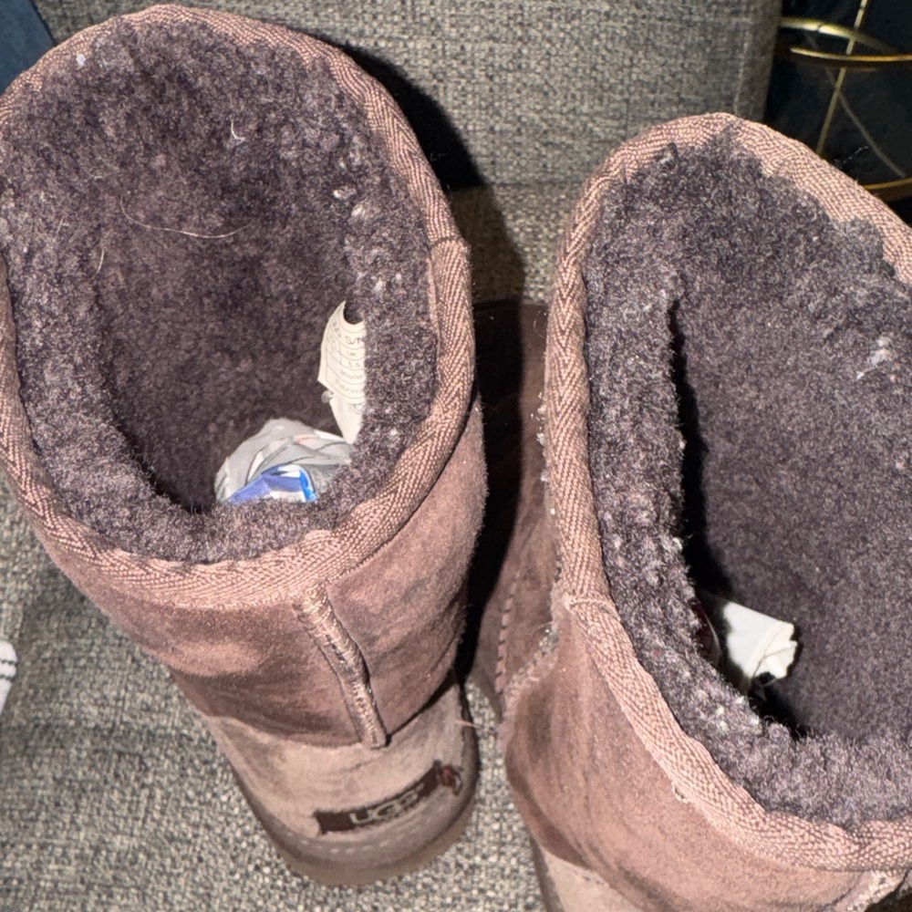 UGGS Classic chocolate Brown Suede Shearling Boots - Picture 5 of 11